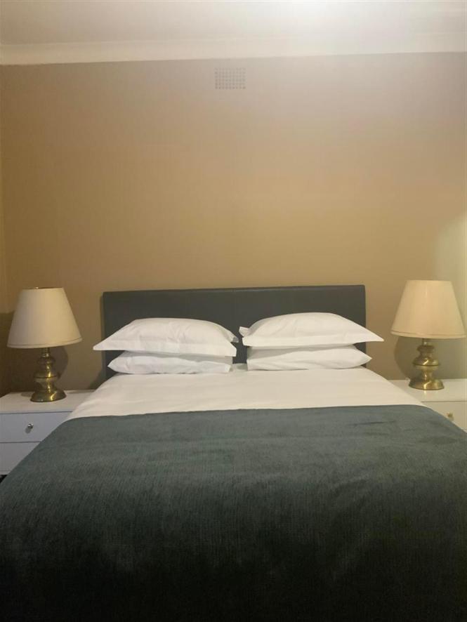 Marina Views Guesthouse Hartbeespoort Extérieur photo