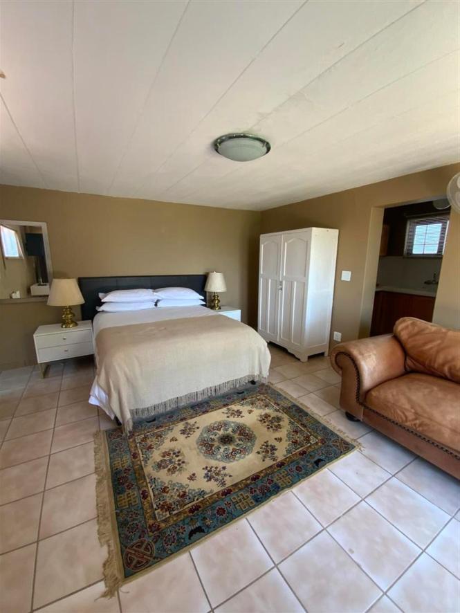 Marina Views Guesthouse Hartbeespoort Extérieur photo