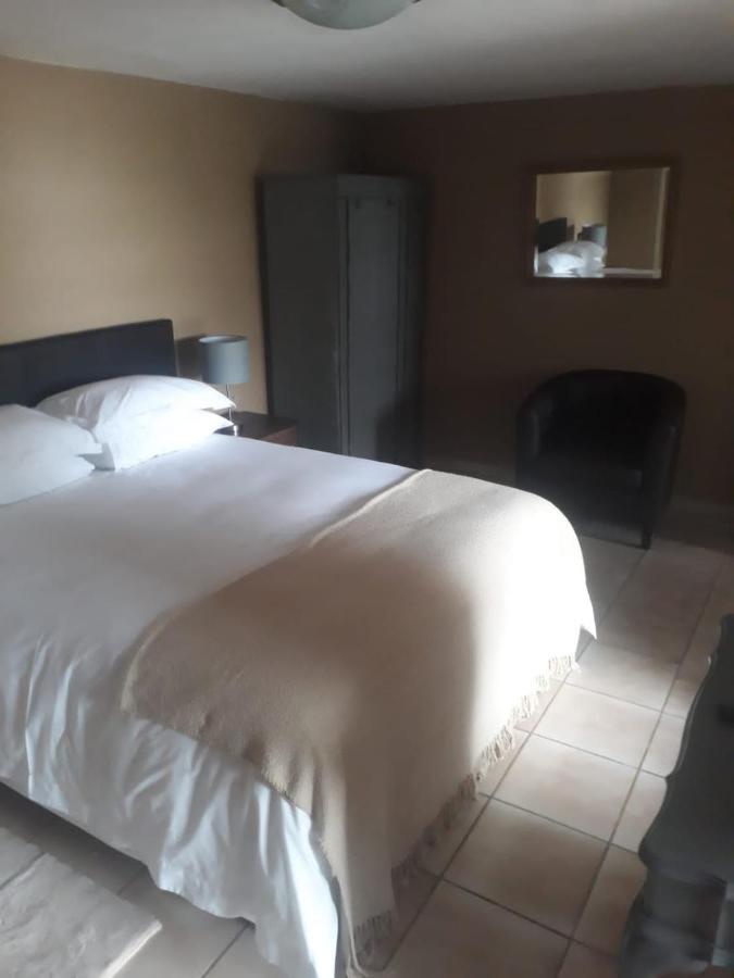 Marina Views Guesthouse Hartbeespoort Extérieur photo